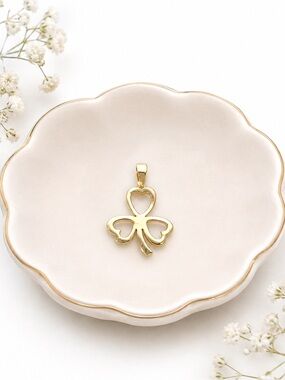 10k Yellow Gold Clover Hearts Necklace Pendant Charm